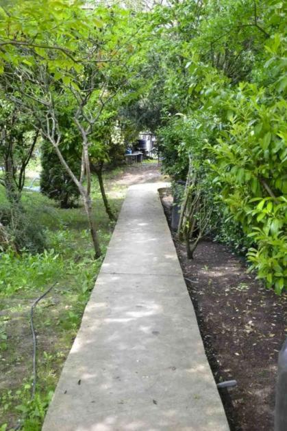 Esbly Leleka Hostel المظهر الخارجي الصورة